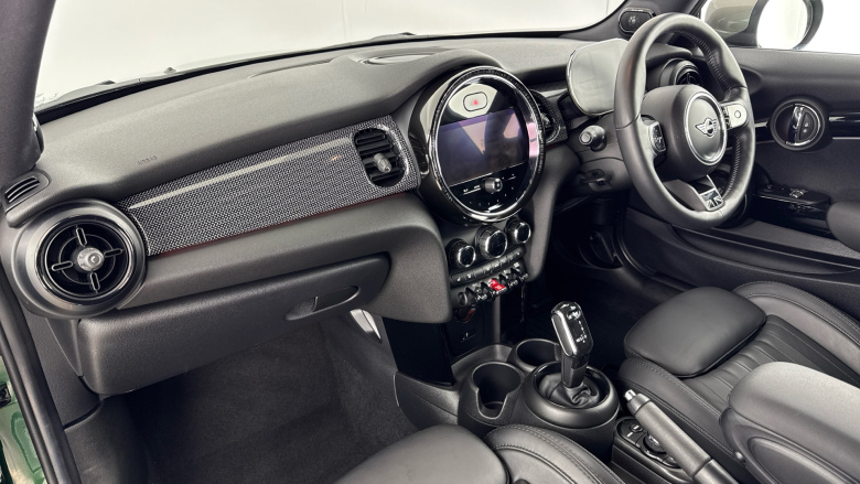 MINI Hatchback 2.0 Cooper S Exclusive 3dr Auto Petrol Hatchback